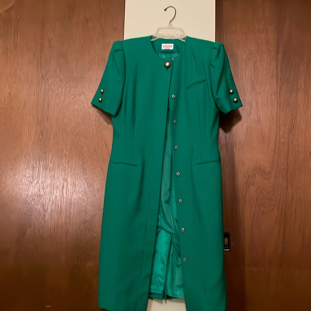 Kasper for ASL. Green business dress. Lined. Button front. Gold buttons. Size 12